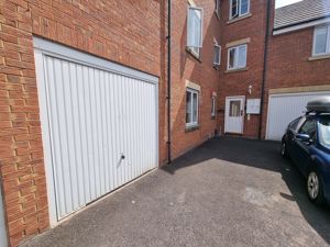 Entrance/Garage- click for photo gallery